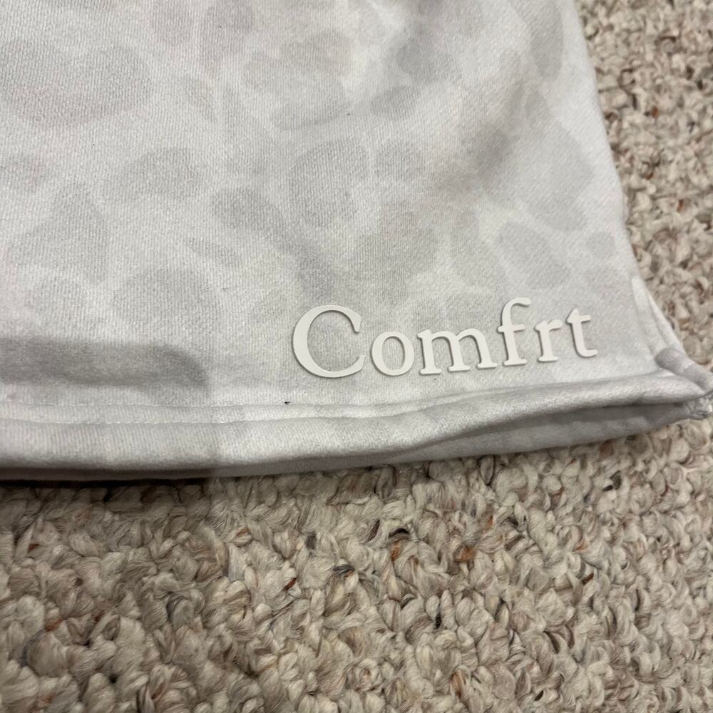 Comfrt Minimalist Womens Sweat Shorts XL Snow Leopard Print Lounge Athleisure - Picture 2 of 7